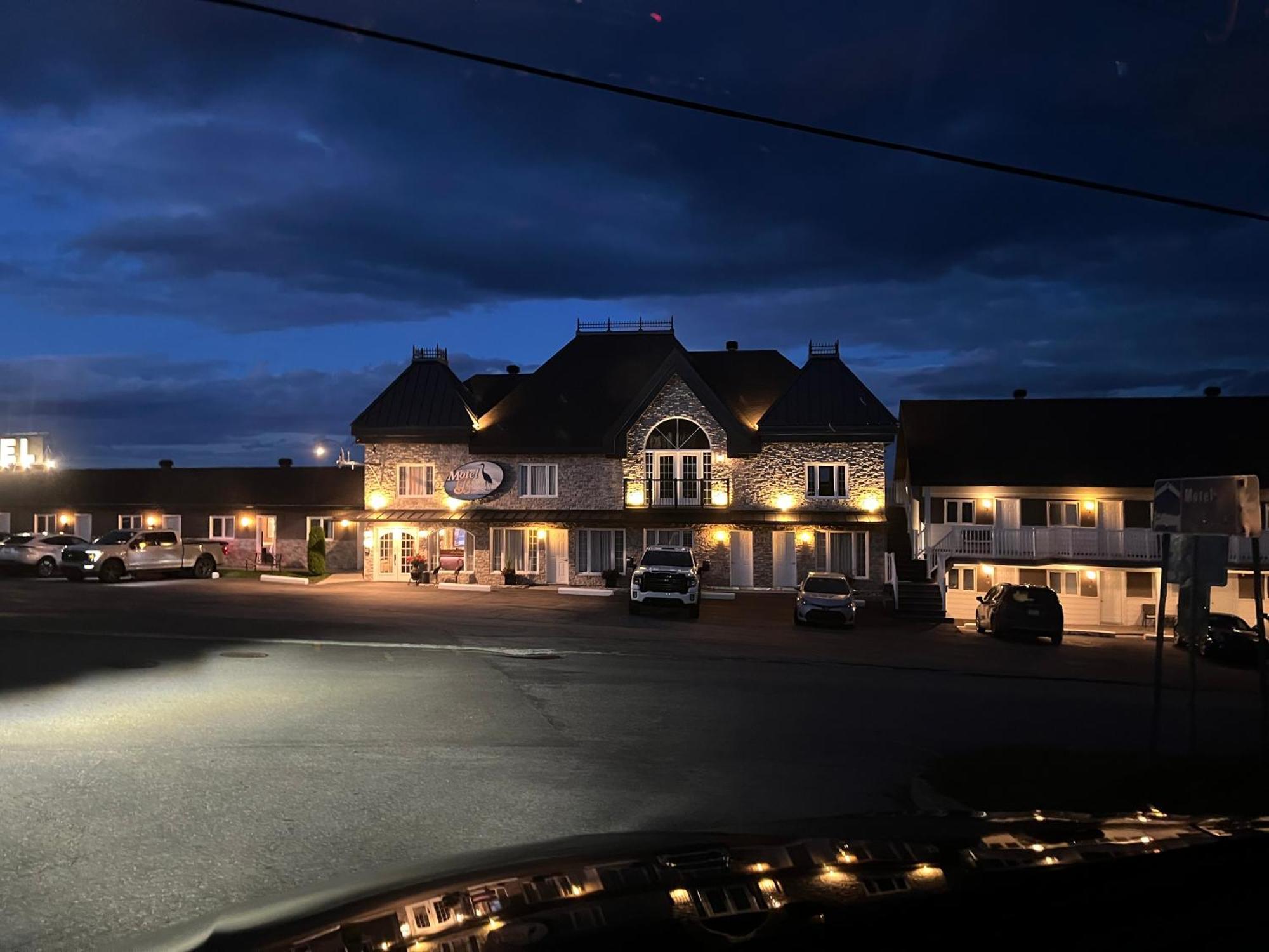 Motel Vue Belvedere Saint-Siméon Dış mekan fotoğraf