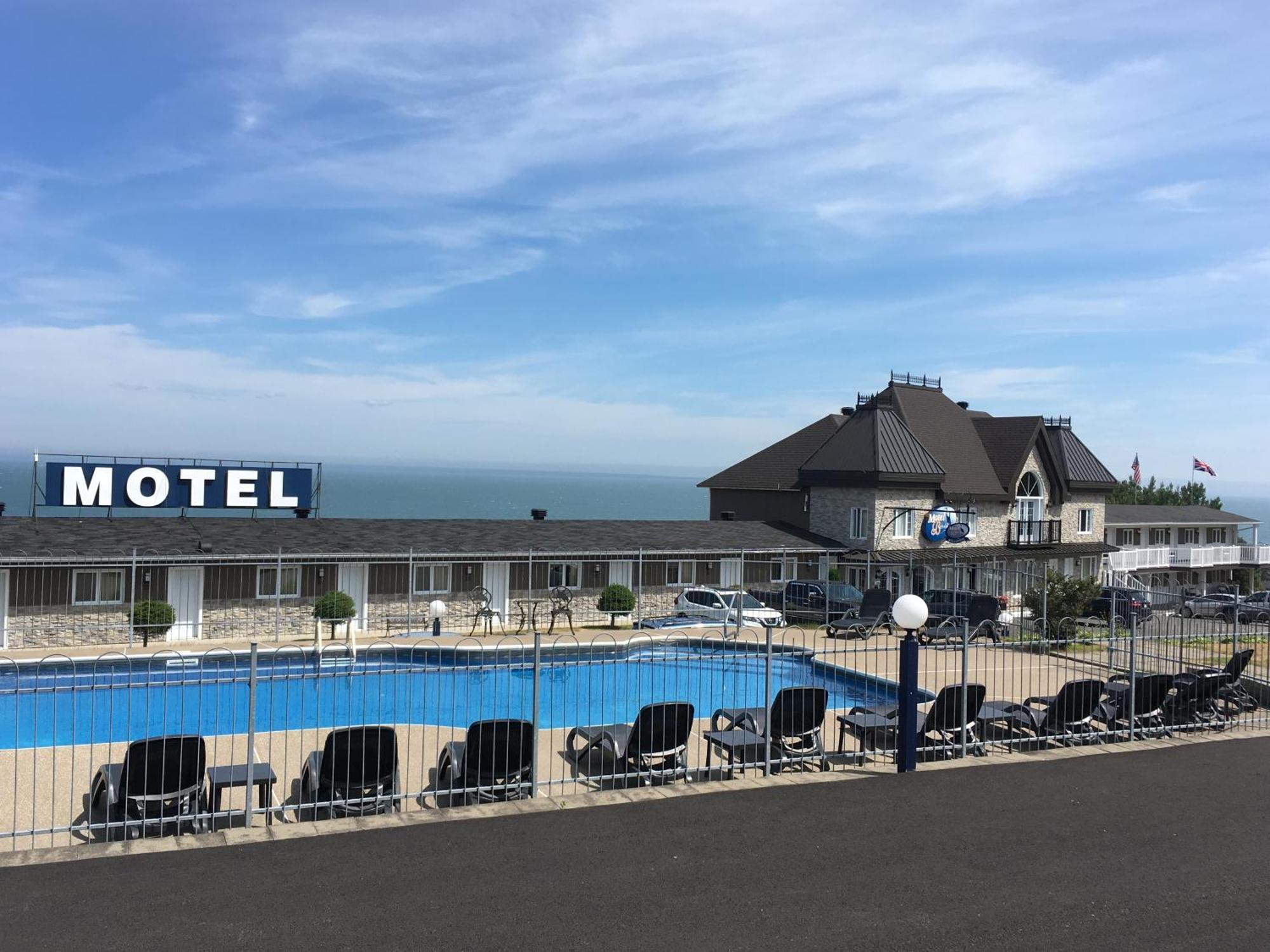 Motel Vue Belvedere Saint-Siméon Dış mekan fotoğraf